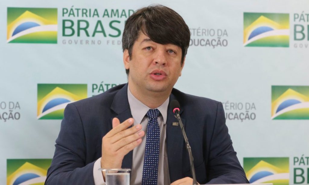 MEC considera ‘reality show’ para atrair investidores às universidades