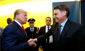 Trump restaura tarifas sobre aço e alumínio de Brasil e Argentina