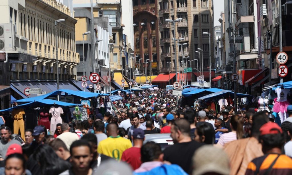 Seis partidos se unem em contraproposta de reforma tributária