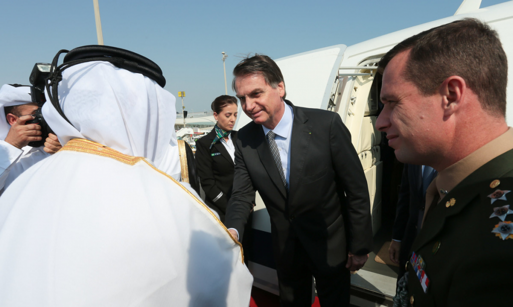 Bolsonaro anuncia cinco acordos entre Brasil e Qatar