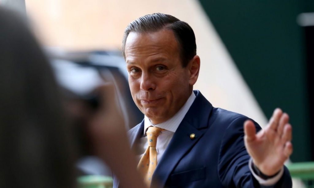 João Doria grita para apoiador de Bolsonaro: “vai pra casa, vagabundo”