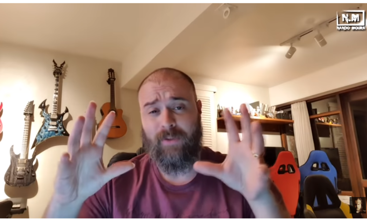 Youtuber bolsonarista é atacado por Olavo de Carvalho e se diz magoado