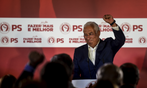 Portugal: Costa negociará nova coalizão para garantir estabilidade do governo