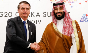Bolsonaro diz ter 'afinidade' com polêmico príncipe da Arábia Saudita