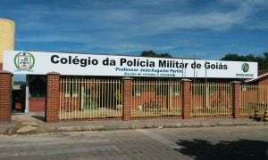 Alunos são revistados nus em colégio militar de Goiás