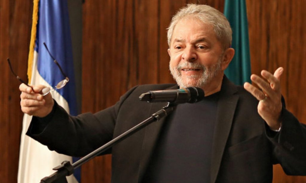 Intenção de voto em Lula aumenta, indica pesquisa