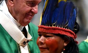 Papa Francisco é a voz contrária aos novos “colonialismos” na Amazônia