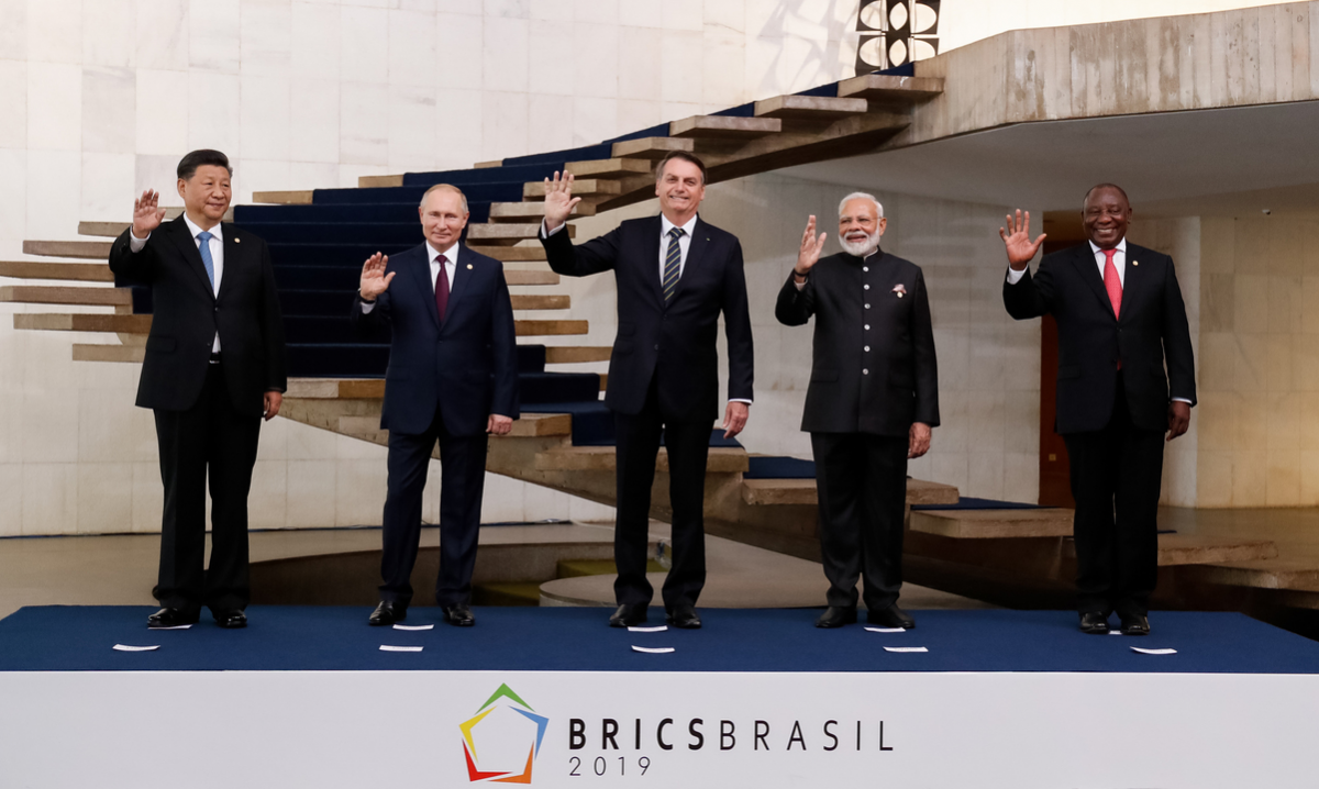 Os presidentes dos cinco países que compõem o Brics. (Foto: Alan Santos/PR)
