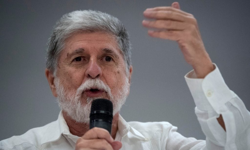 Celso Amorim: “Se Bolsonaro apoiar Trump, podemos ter graves consequências na segurança”