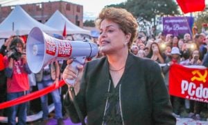Dilma: “Não é possível alegar surpresa ou se estarrecer diante da defesa do AI-5”