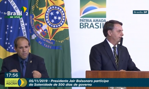 Bolsonaro se defende sobre Marielle em discurso de 300 dias de governo