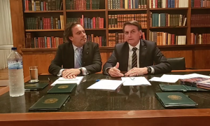 Bolsonaro diz que ditadura tinha direito de ir e vir e liberdade de expressão