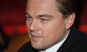 Leonardo DiCaprio pede a jovens brasileiros que tirem título de eleitor