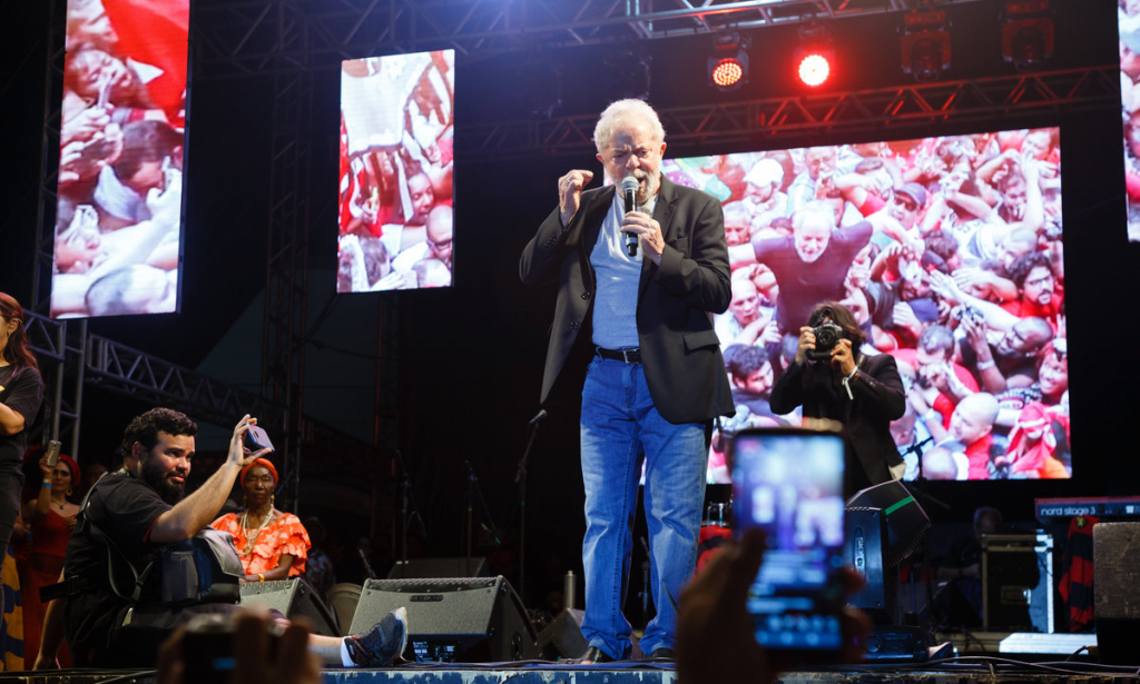 Polícia Federal indicia Lula por doações da Odebrecht a instituto
