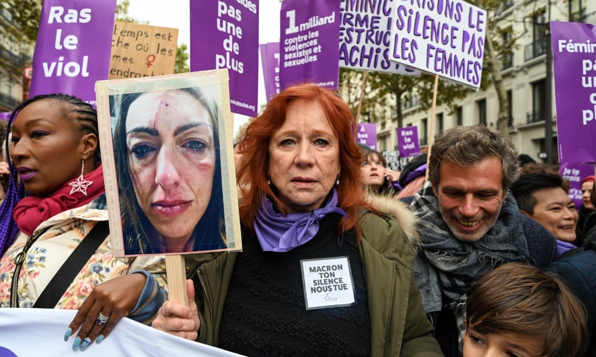 Protesto de mulheres contra violência doméstica, sexual e  feminicídio - Foto: DOMINIQUE FAGET/AFP 