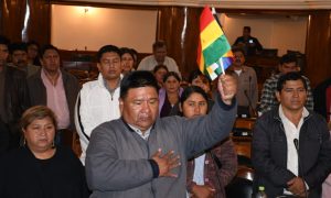 Bolívia: deputados nomeiam apoiador de Evo Morales para presidência da Câmara