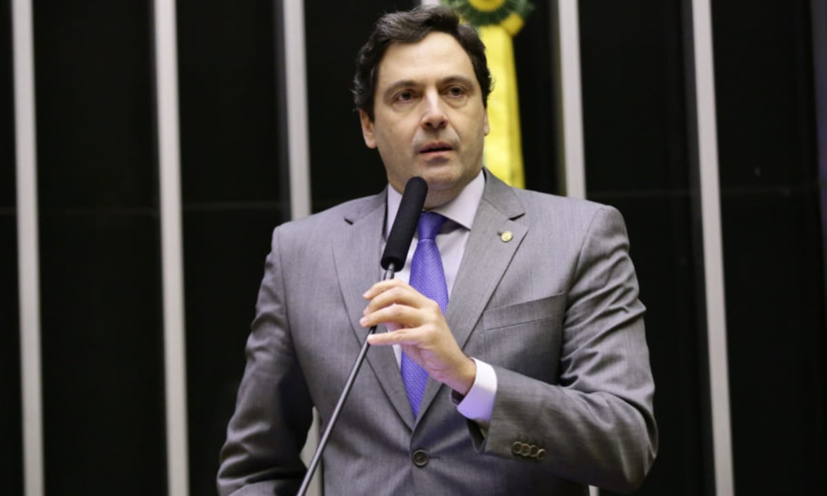 Bolsonaro diz que príncipe deveria ter sido seu vice, e não “esse Mourão aí”