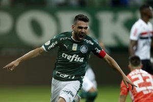 Palmeiras de Mano Menezes predomina o individual, diz jornalista português