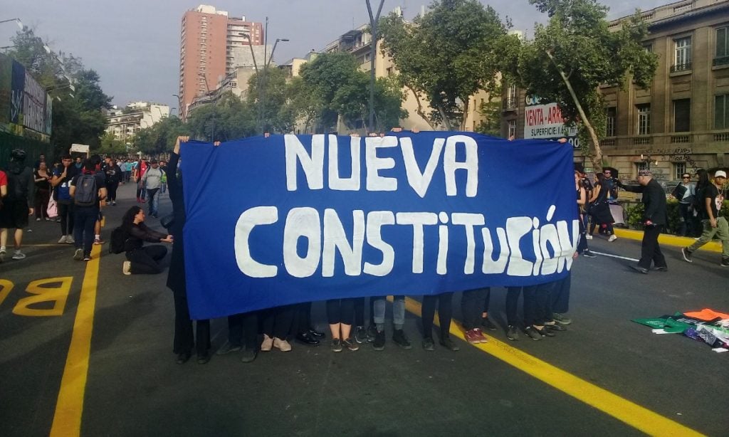 Chile confirma processo para mudar Constituição herdada de Pinochet