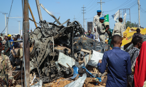 Cerca de 90 pessoas morrem em atentado na Somália