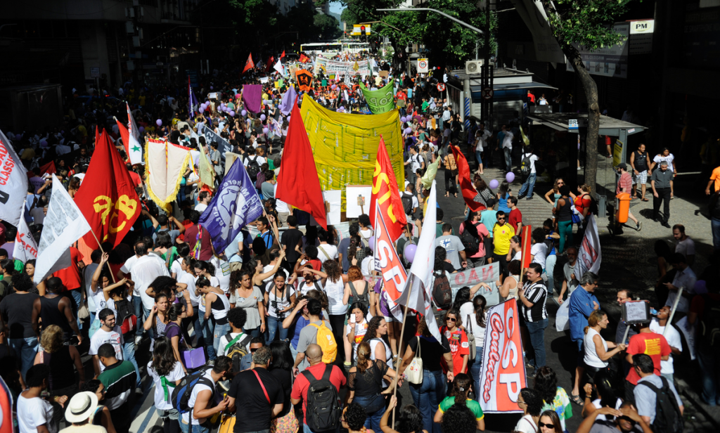 Esquerda, volver! O que une (e separa) UP, PCO, PSTU e PCB