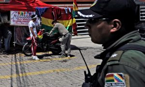 Bolívia expulsa diplomatas do México e da Espanha e Madri revida