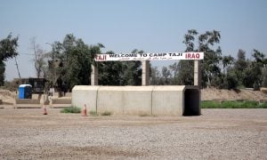 Foguetes caem perto de base iraquiana que aloja tropas dos EUA
