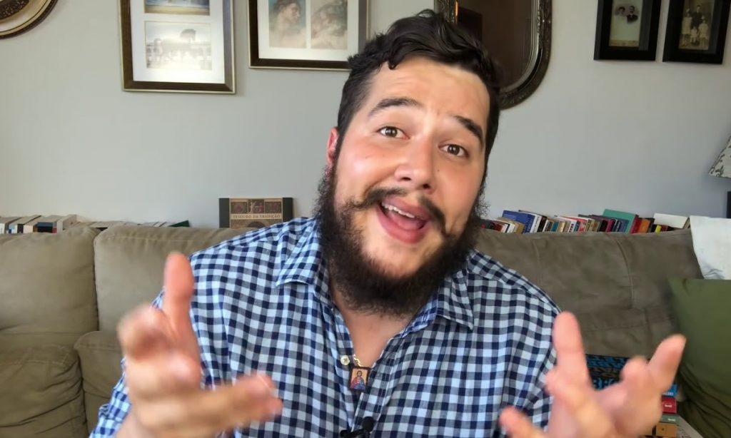 Mensagens de blogueiro bolsonarista mostram como funcionavam ataques coordenados