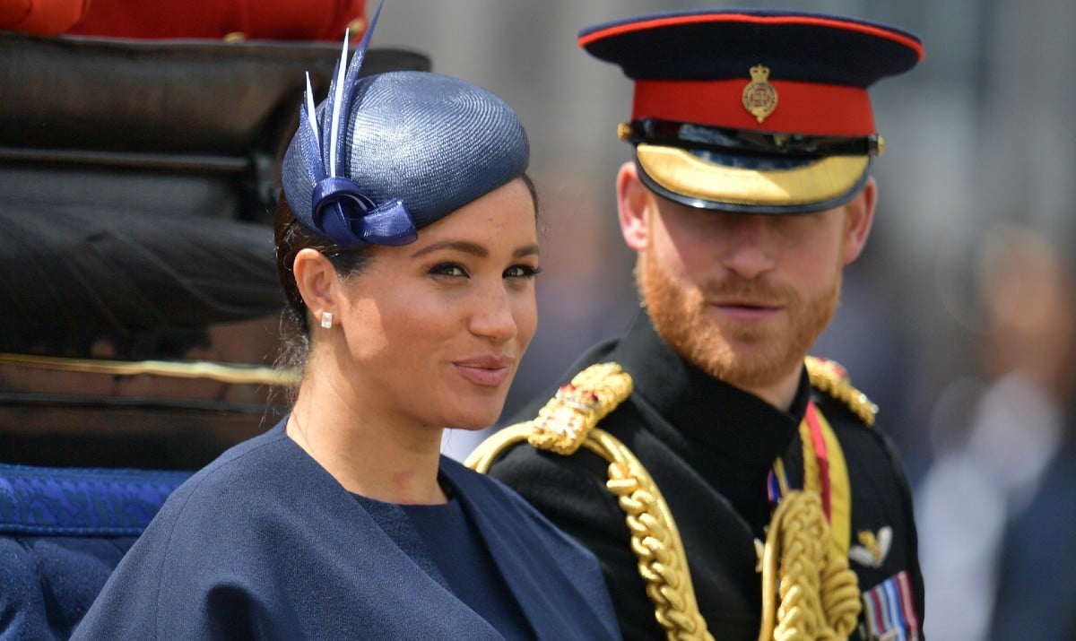 Príncipe Harry e Meghan vão renunciar a títulos de nobreza