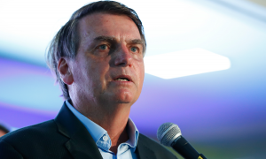 Bolsonaro indica pastor e diretora de festival de cinema cristão para Ancine