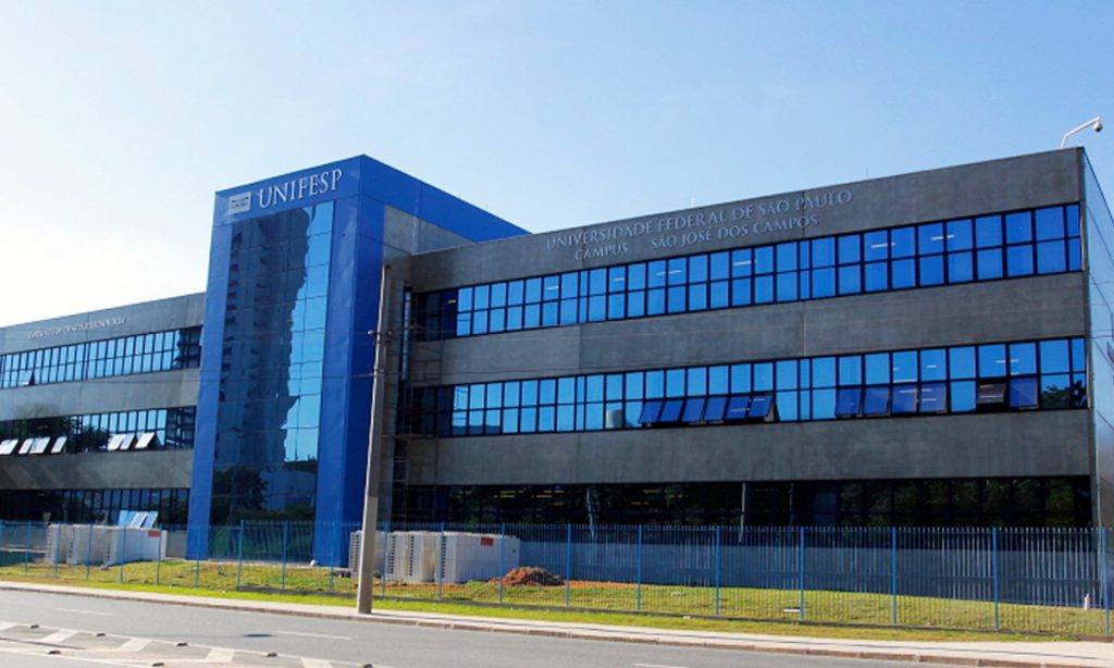 Universidades brasileiras se destacam em ranking de mulheres pesquisadoras