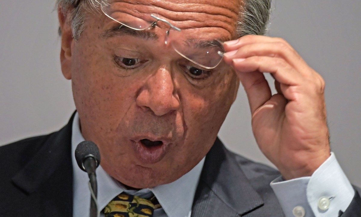O ministro da Economia Paulo Guedes (Foto: Carl de Souza/AFP)