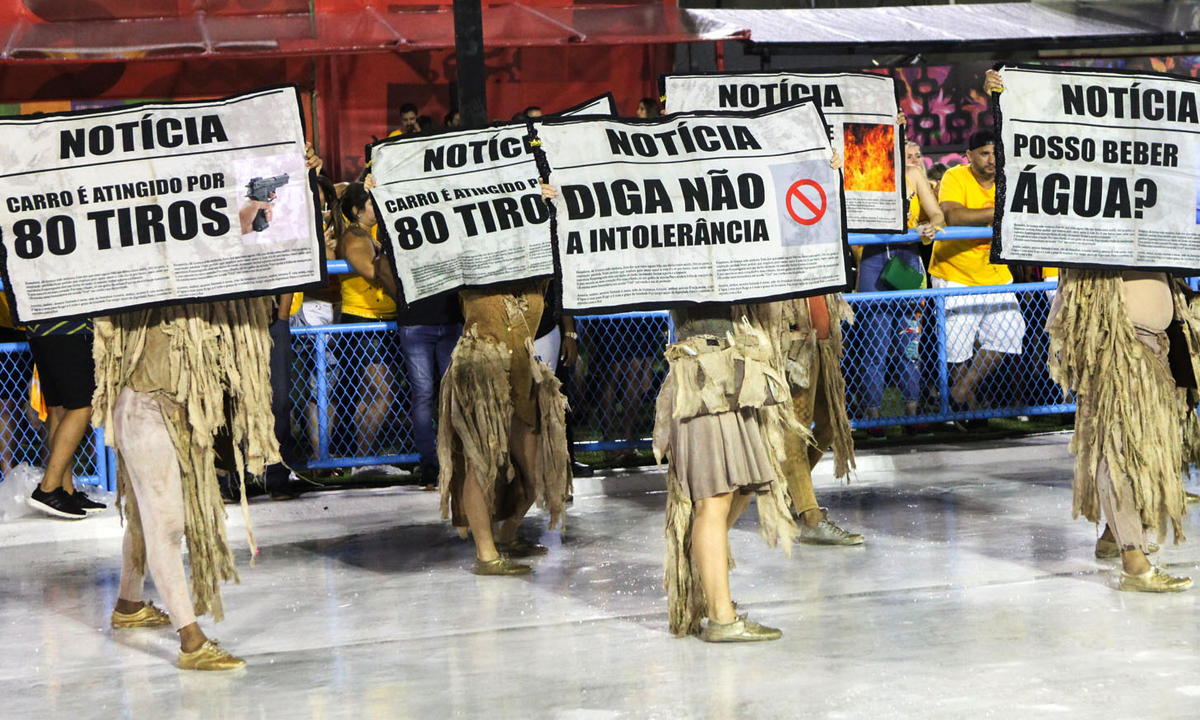 Ó Constituição, por que estás tão triste?
