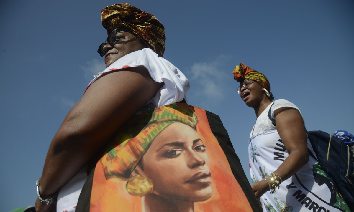 Mulheres Negras no Fórum Estadual das Mulheres Negras no Rio de Janeiro. Foto: Fernando Frazão/Agência Brasil 