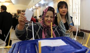 Ultraconservadores lideram eleição parlamentar no Irã