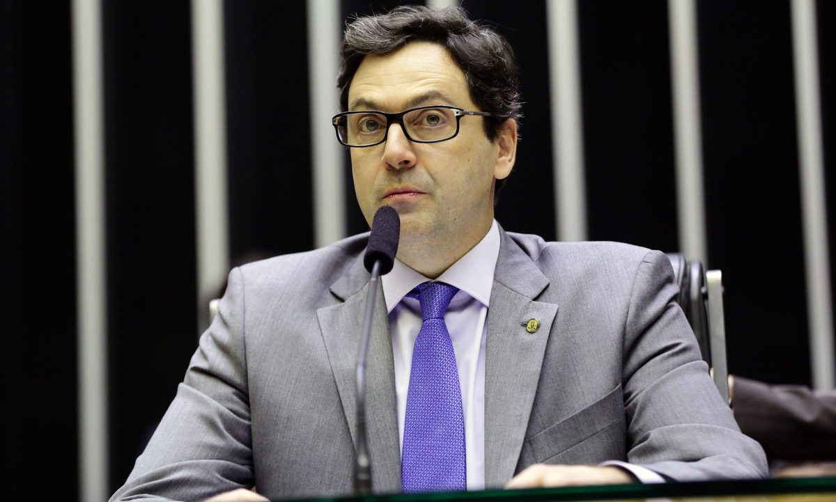 Em meio a casos análogos à escravidão, deputado quer fim do Ministério Público do Trabalho