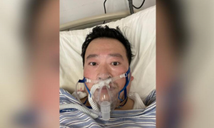 Morre médico que alertou sobre coronavírus e foi repreendido na China