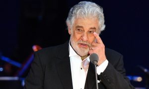 Acusado de assédio sexual, tenor Plácido Domingo pede perdão a vítimas