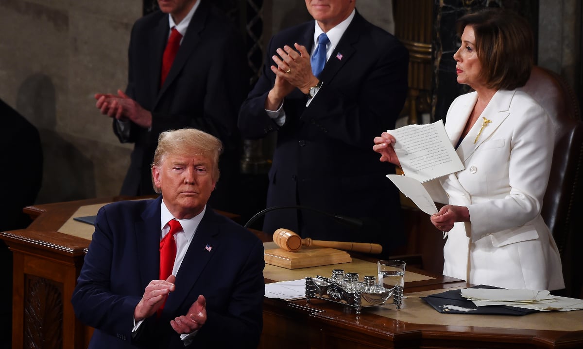 O presidente Donald Trump e a presidente da Câmara, a democrata Nancy Pelosi. Foto: AFP 