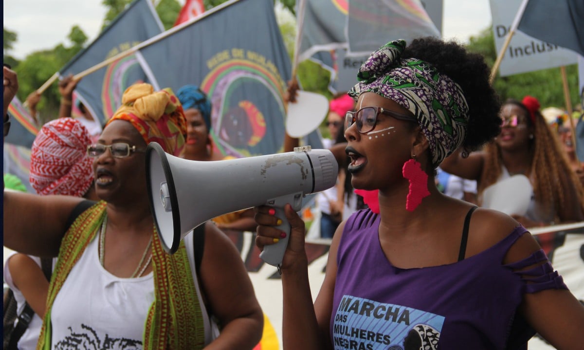Marcha das mulheres negras contra o racismo, a violência e pelo bem viver (Foto: Tiago Zenero/PNUD Brasil) 