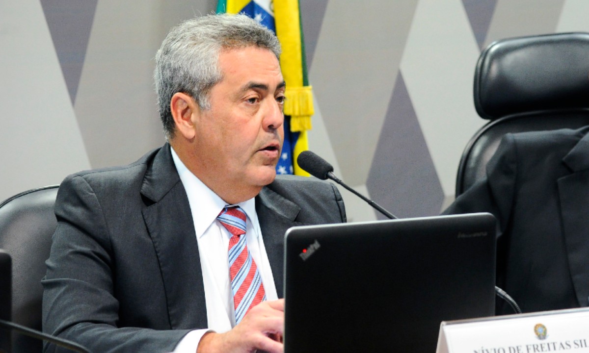 Subprocurador desabafa e se diz “muito preocupado” com salário de R$ 42 mil