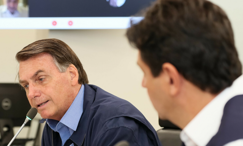 “Não vamos esquecer que o presidente sou eu”, diz Bolsonaro sobre Mandetta