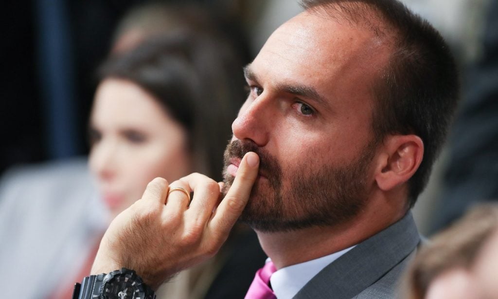 Eduardo Bolsonaro diz que não há como provar fraude nas eleições