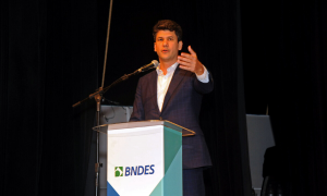 BNDES vai desembolsar 55 bilhões para ajudar empresas na crise