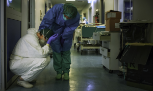 Coronavírus deixa mais de 1,7 mil mortos em um dia na Espanha e Itália