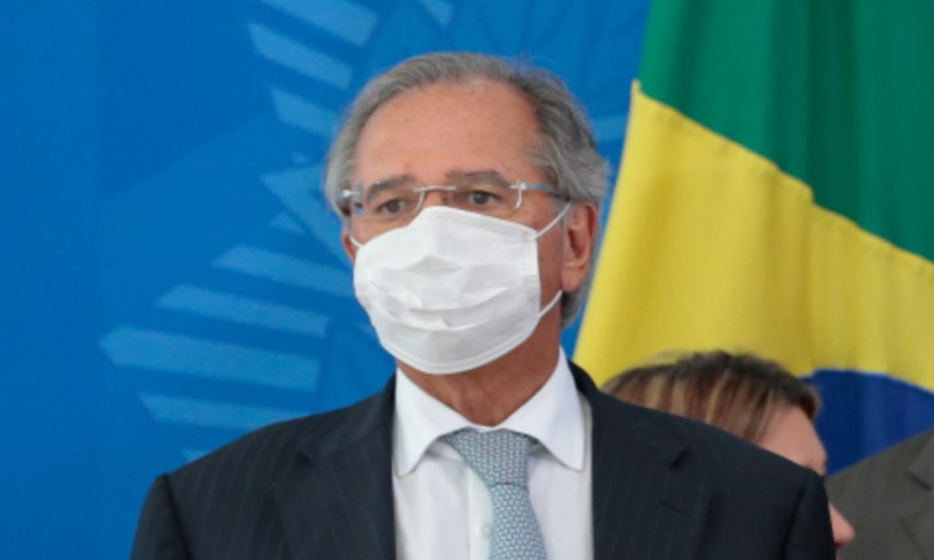 “Como cidadão, quero ficar em casa e fazer o isolamento”, diz Paulo Guedes