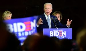 Biden domina 'Superterça' com vitórias em nove Estados