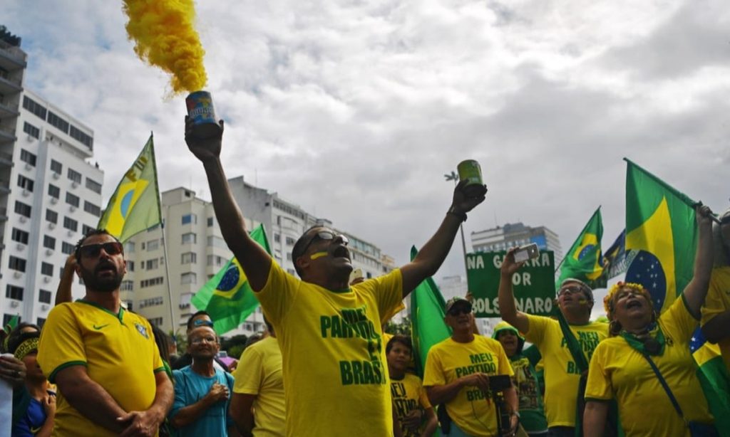 “Ideal é que manifestações não ocorram”, diz médico de Centro de Contingenciamento