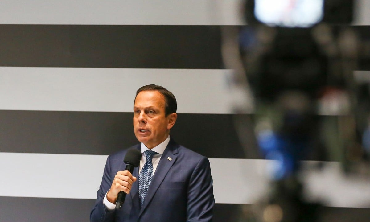 “Se o senhor não tem, deve ter tido avós”, diz Doria a Bolsonaro