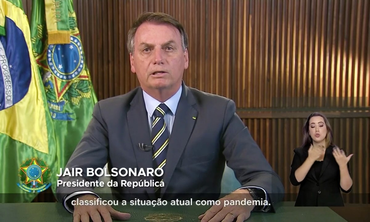 Na TV, Bolsonaro pede que protestos de 15 de março sejam “repensados”